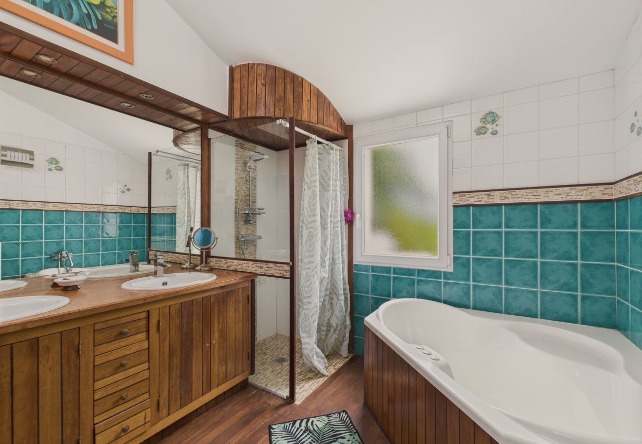 House in Saint-Révérend - Beautiful and spacious quiet house for 8 people