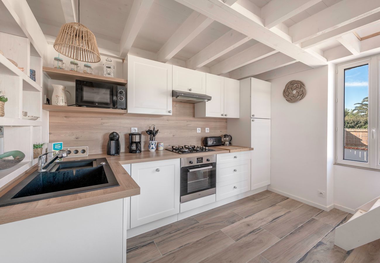 House in La Plaine-sur-Mer - House 50m from sea – 4 adults / 2 children