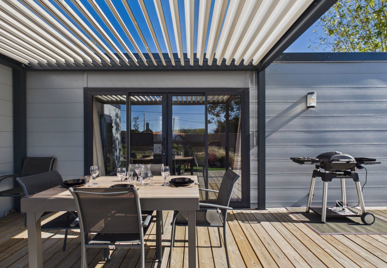 Chalet in Saint-Gilles-Croix-de-Vie - Chalet for 6 with pool near the beach