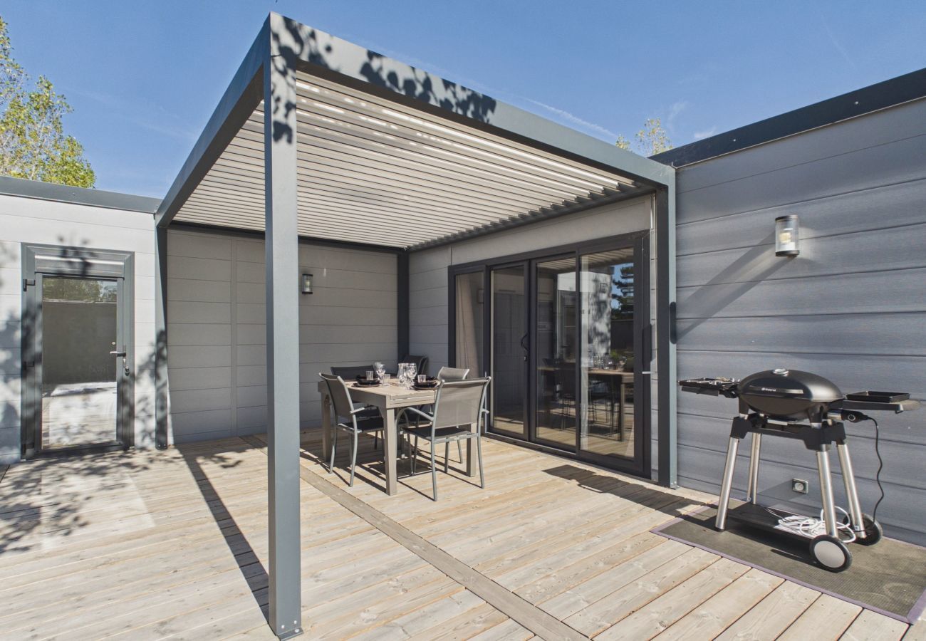 Chalet in Saint-Gilles-Croix-de-Vie - Chalet for 6 with pool near the beach