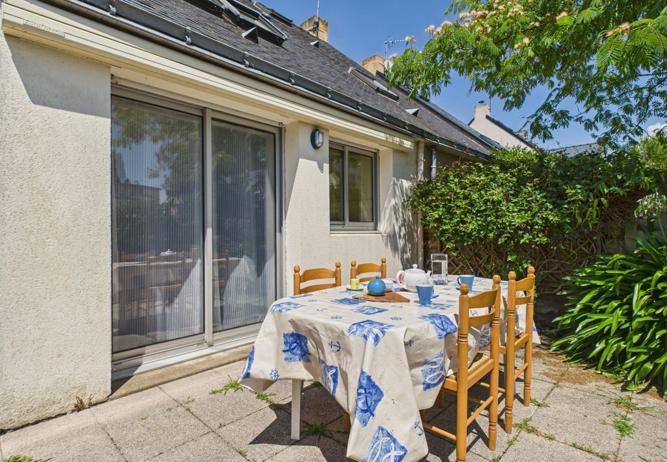 House in Guérande - House for 4 with garden in Guérande