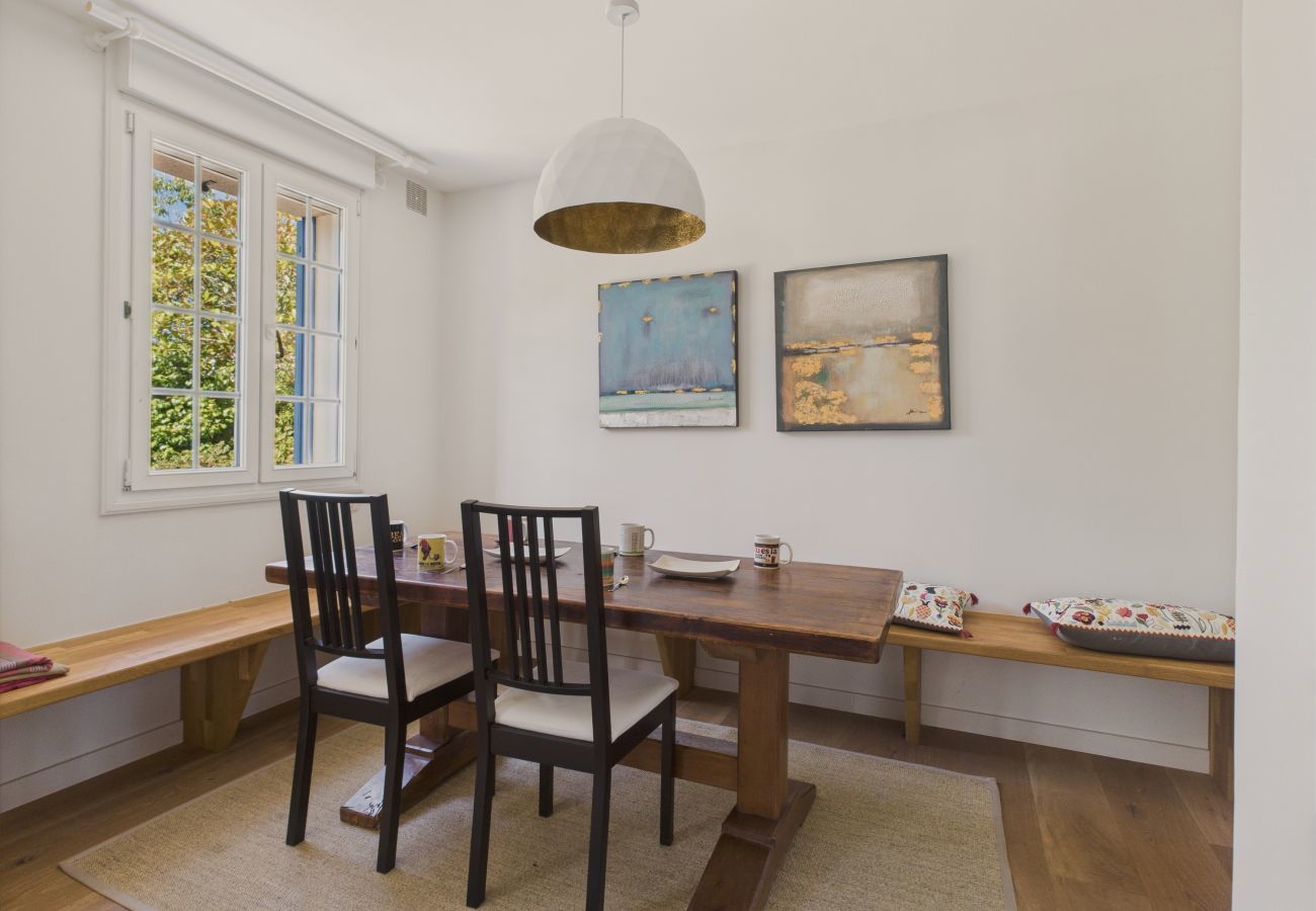 House in Le Pouliguen - 650m from the sea – Large house for 10 with pool