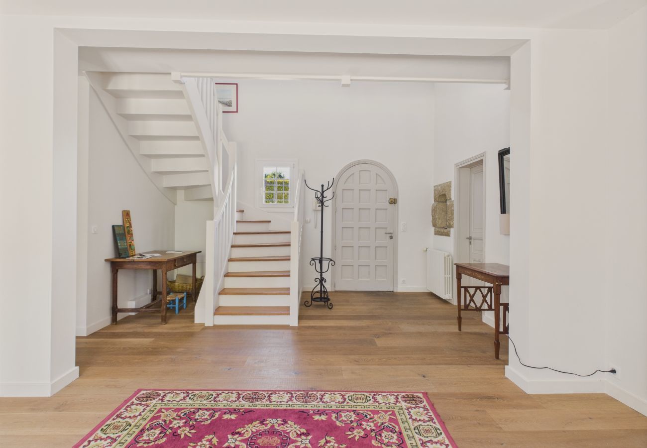 House in Le Pouliguen - 650m from the sea – Large house for 10 with pool