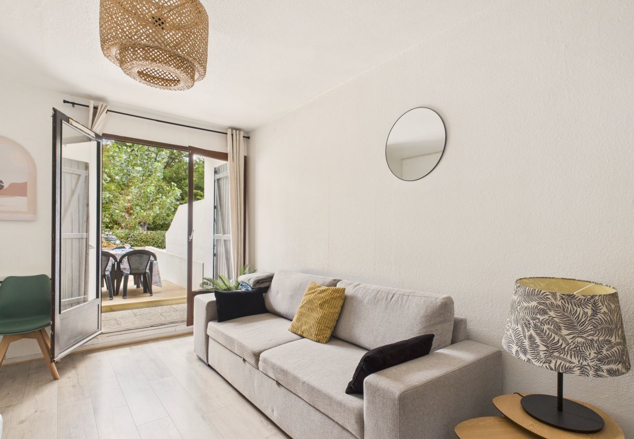 Apartment in Saint-Hilaire-de-Riez - 200m from the beach, terrace, apartment for 4