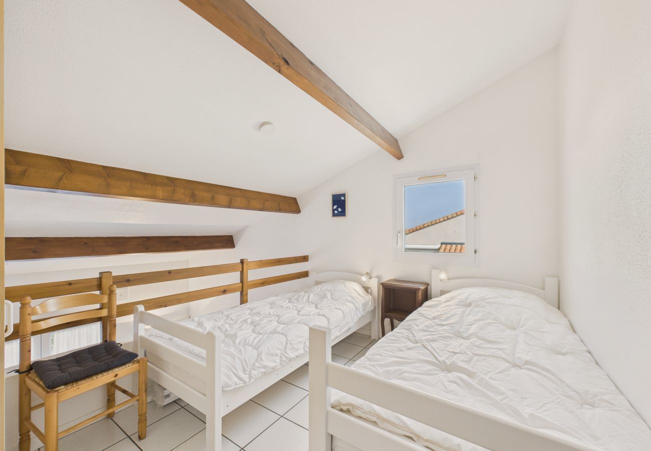 House in Saint-Vincent-sur-Jard - Shared swimming pool, terrace, house for 5