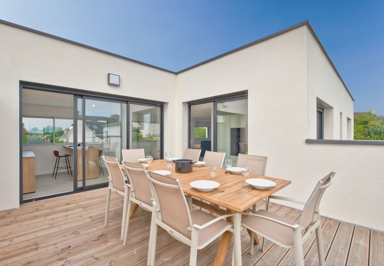 House in Plouguerneau - Villa for 9 - Heated Pool - Jacuzzi - petanque 