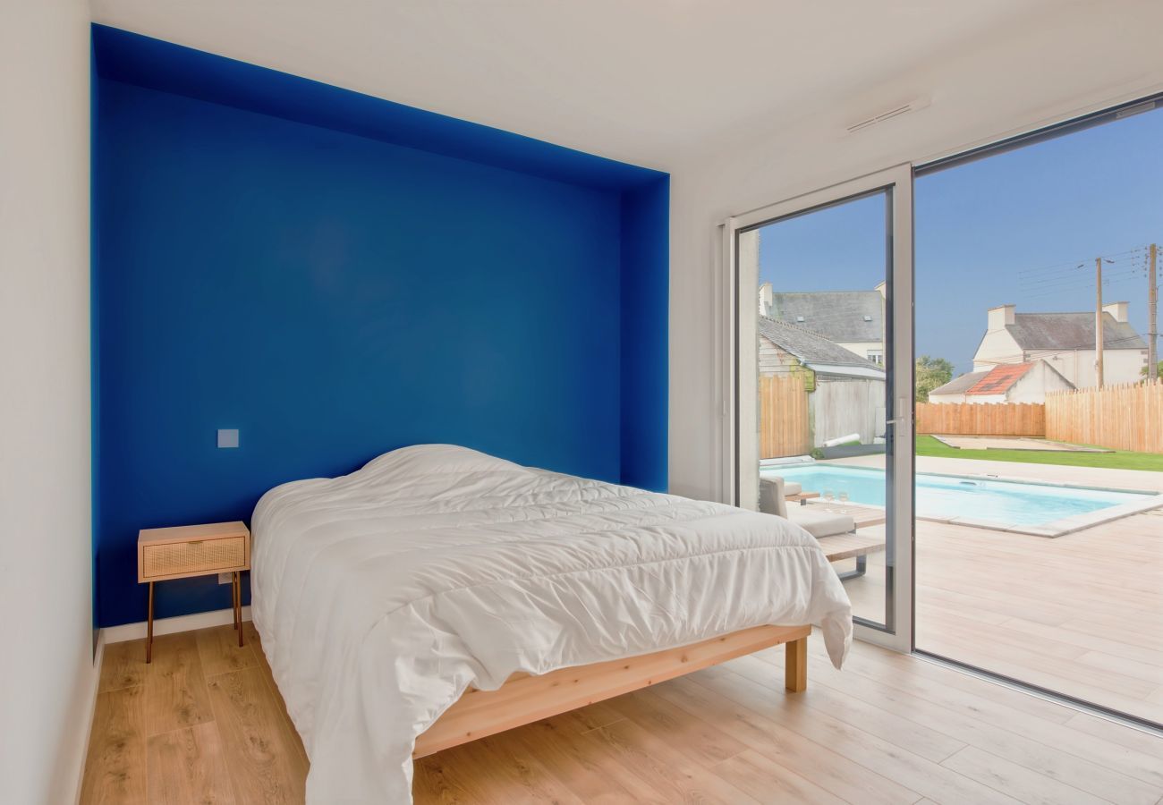 House in Plouguerneau - Villa for 9 - Heated Pool - Jacuzzi - petanque 