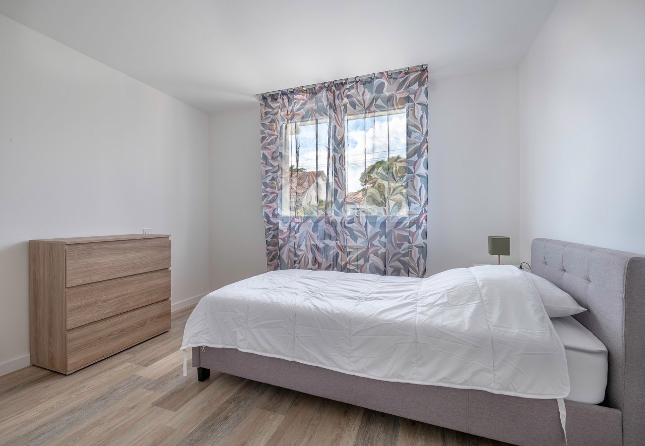 Terraced House in Saint-Brevin-les-Pins - House for 6, 950m from the seafront in St Brevin