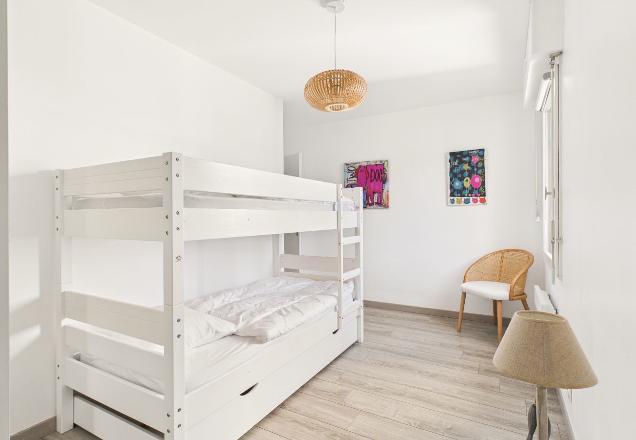 House in Le Croisic - House in residence, pool, 2 adults/2 children