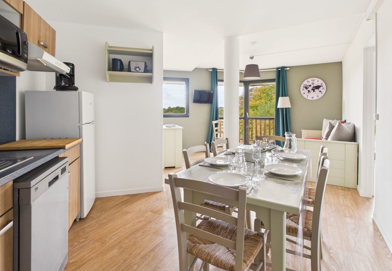 Apartment in Bénodet - Facing the Golf  – Apartment for 6 with Balcony