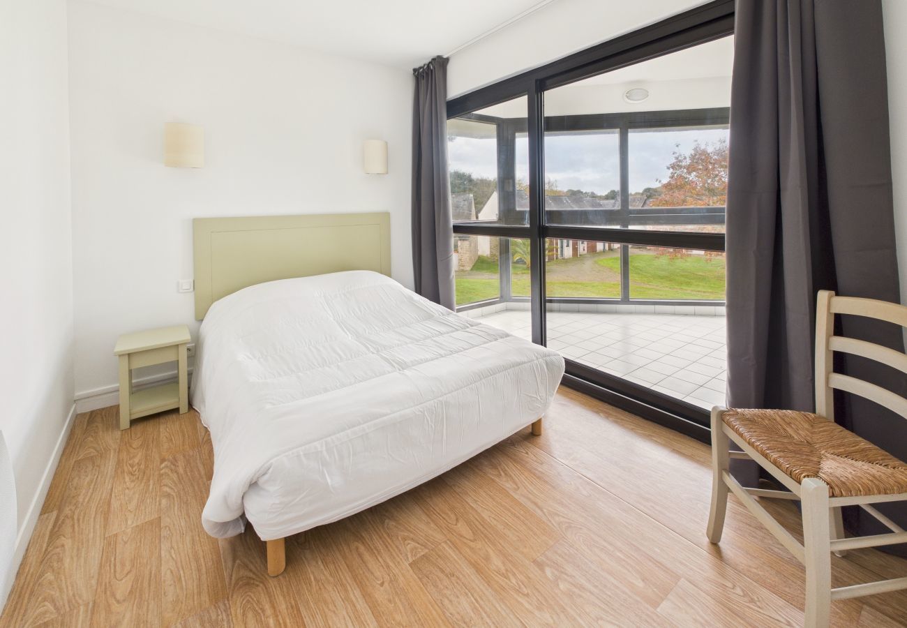 Apartment in Bénodet - Facing the Golf  – Apartment for 6 with Balcony