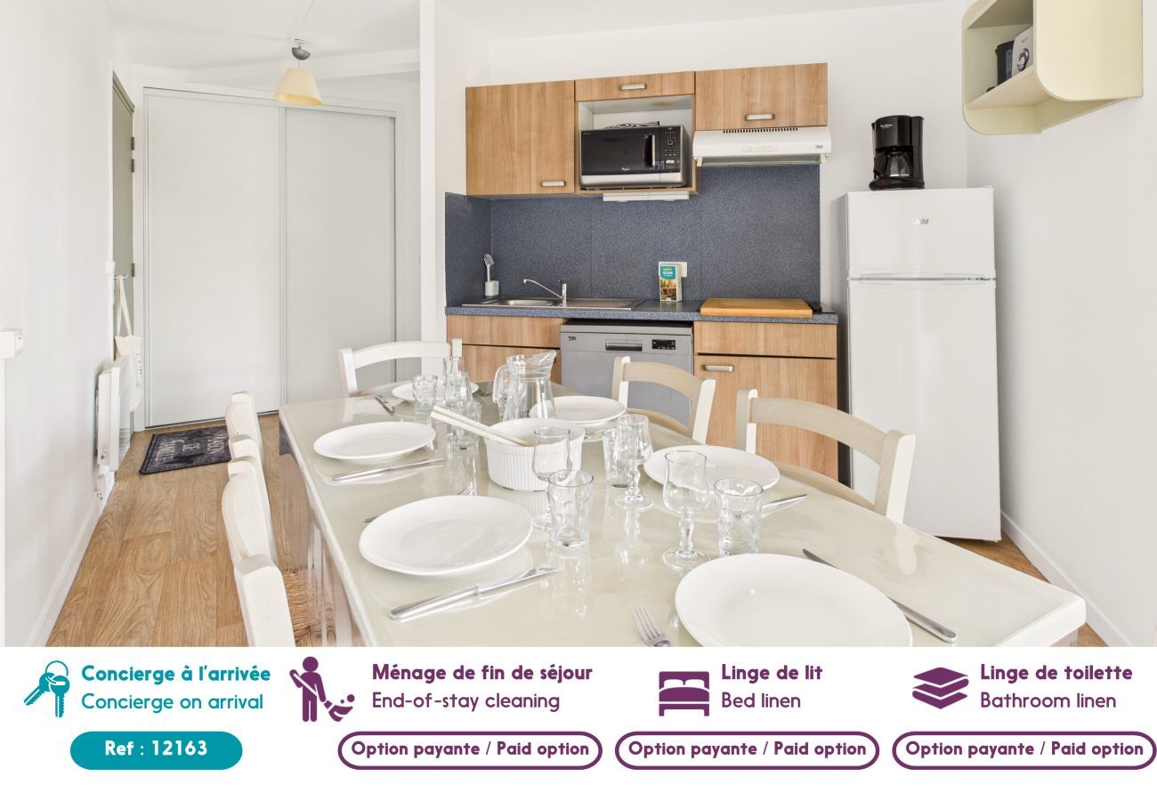 Apartment in Bénodet - Facing the Golf  – Apartment for 6 with Balcony