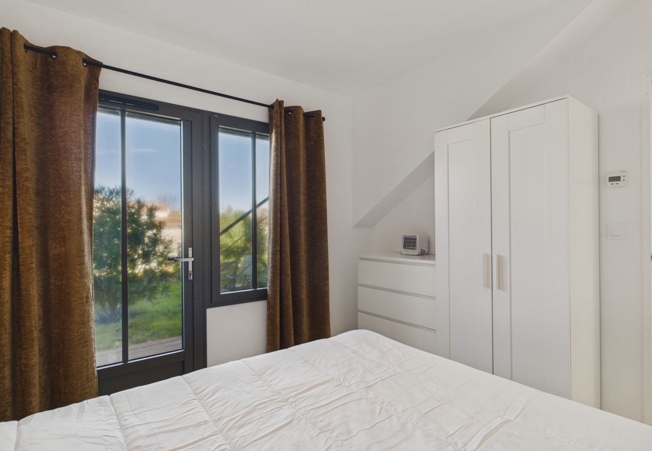 House in Saint-Clément-des-Baleines - 400m from the beach, garden, house for 8