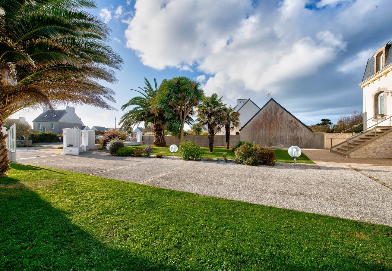 House in Plouguerneau - 800m from the beach – house for 6 with pool table