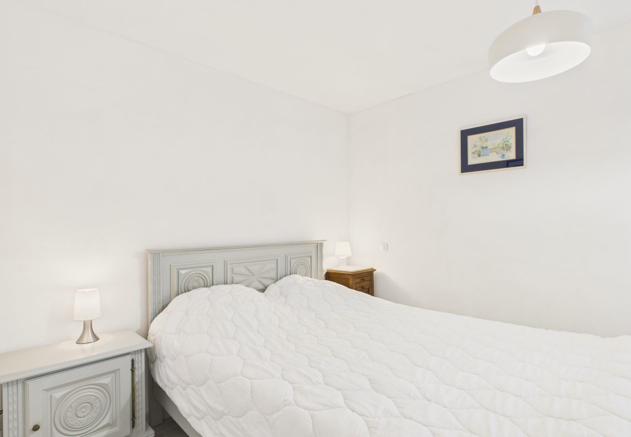 House in Plouguerneau - House for 7 with Garden – Very Quiet Neighborhood