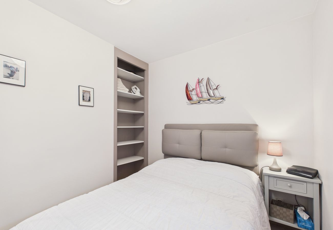 Apartment in Les Sables-d´Olonne - 200m from Grande Plage, apt 2 adults/2 kids