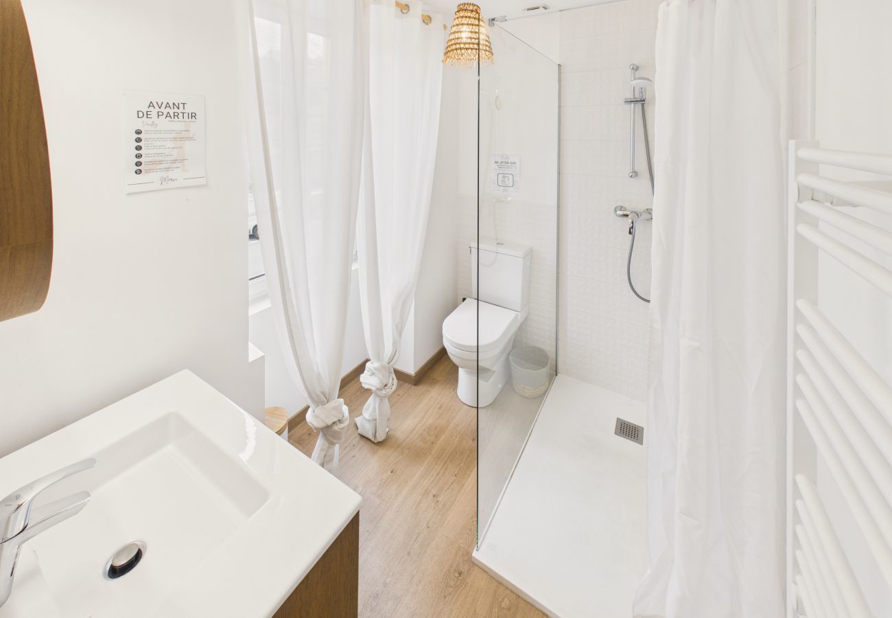 House in Sarlat-la-Canéda - House for 6 with garden, in the heart of Sarlat