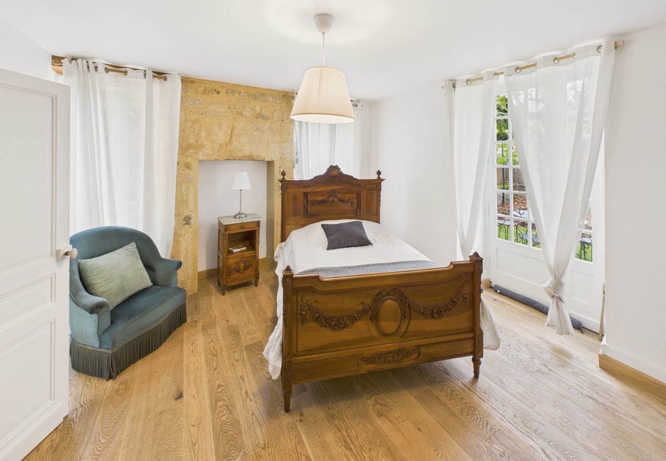 House in Sarlat-la-Canéda - House for 6 with garden, in the heart of Sarlat