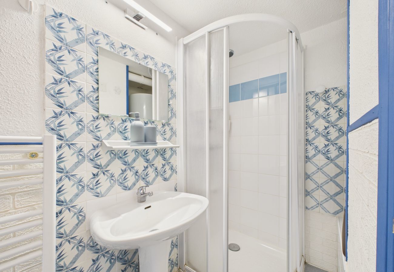 Apartment in Les Sables-d´Olonne - Sea-view apt 900m to beach for 3