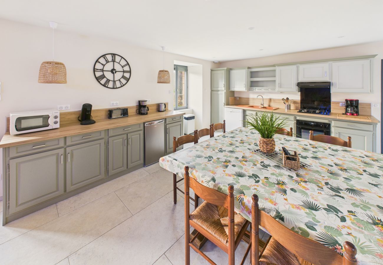 House in Saint-Crépin-et-Carlucet - Shared pool – Countryside cottage for 10