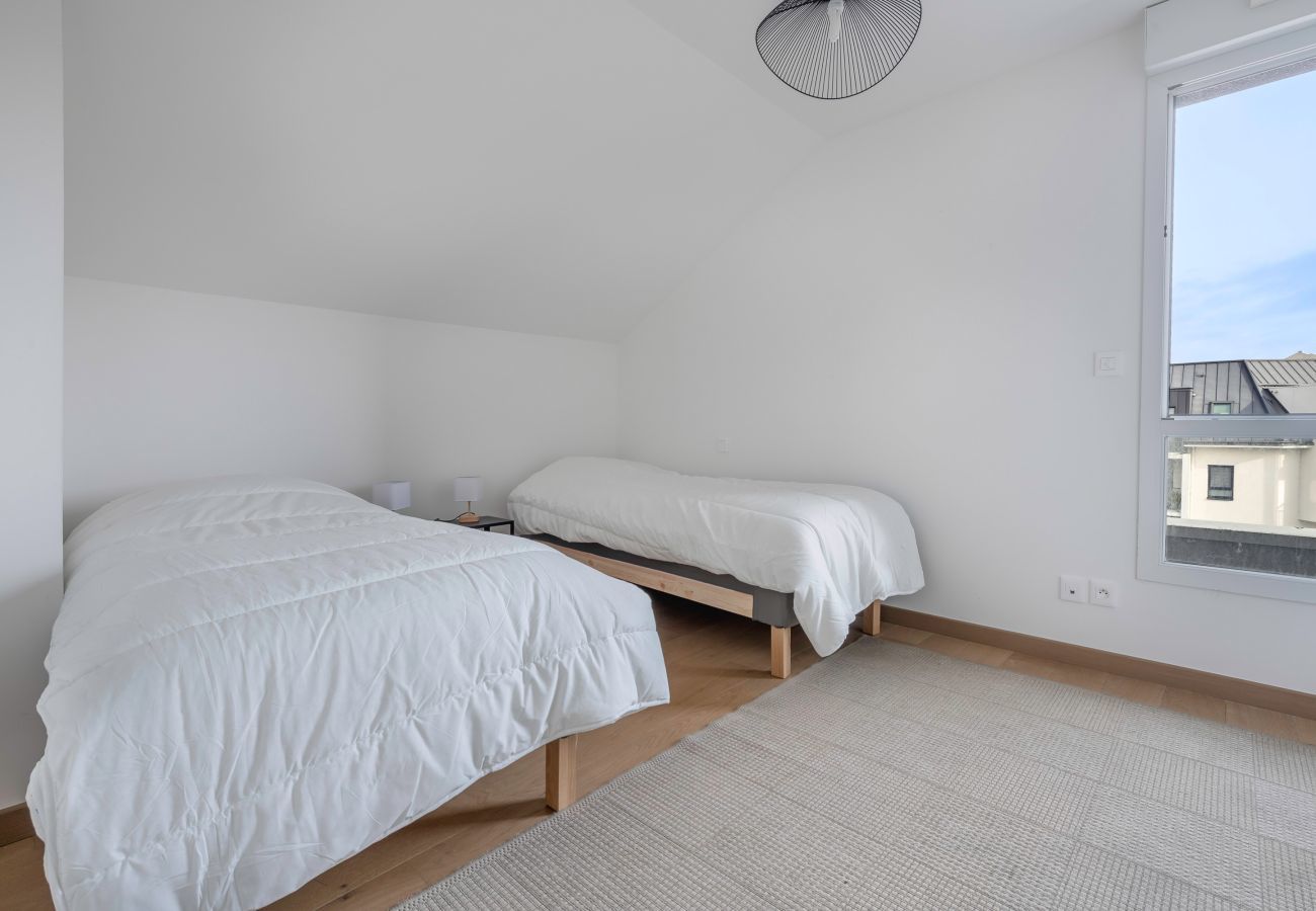 Apartment in Le Pouliguen - 150m from Pouliguen port, flat with terraces