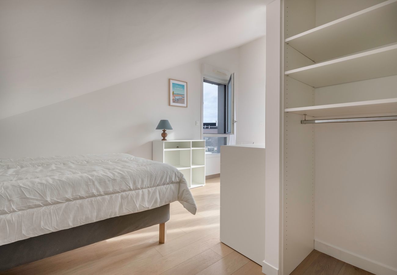 Apartment in Le Pouliguen - 150m from Pouliguen port, flat with terraces