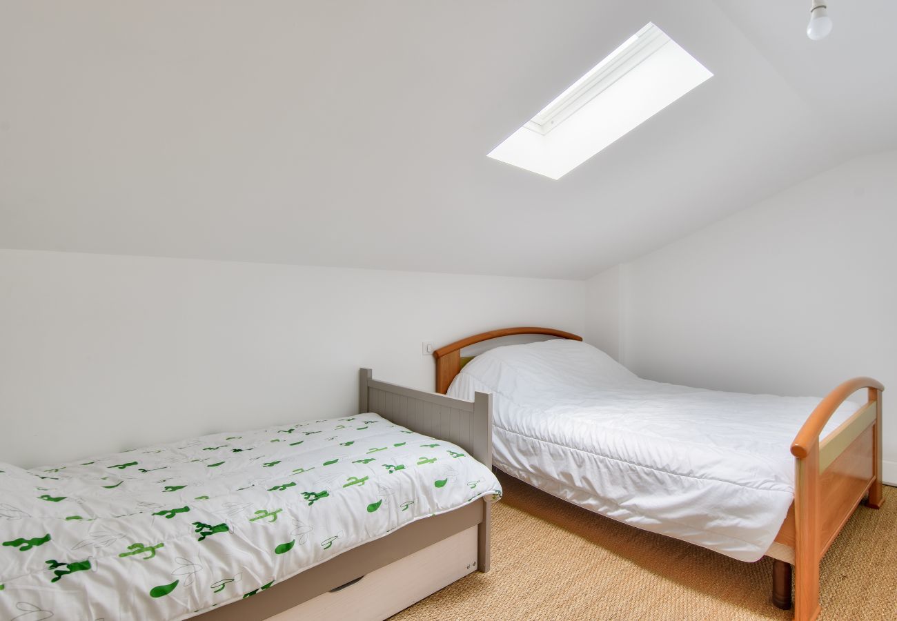 House in La Guérinière - Charming house with garden, 100m from the beach