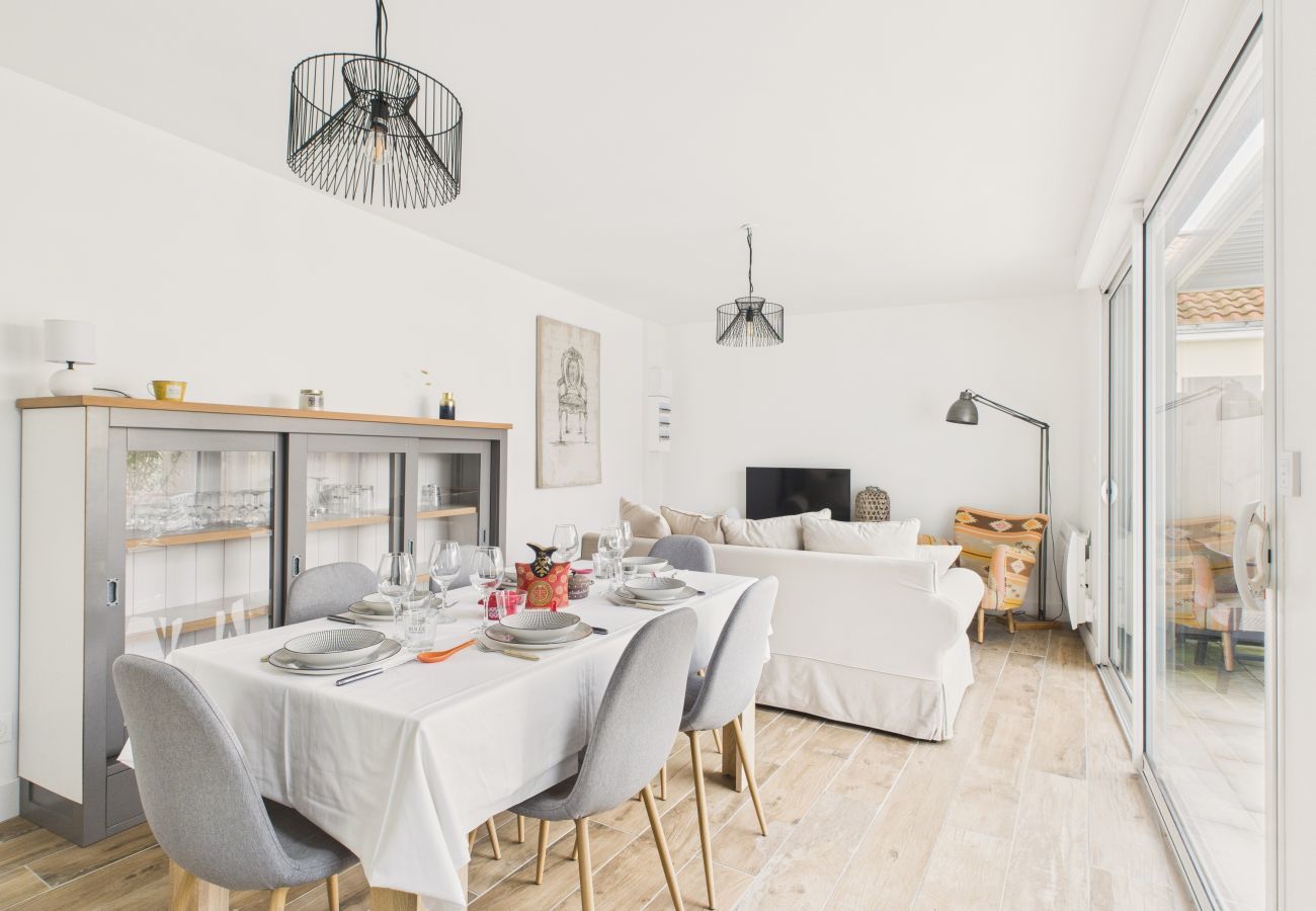 House in La Plaine-sur-Mer - Comfort for 6 to 800 m from the beach