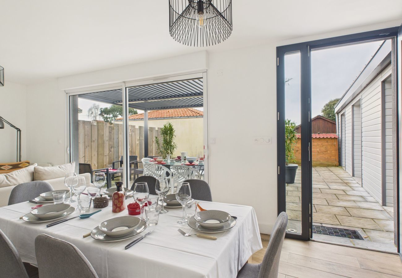 House in La Plaine-sur-Mer - Comfort for 6 to 800 m from the beach