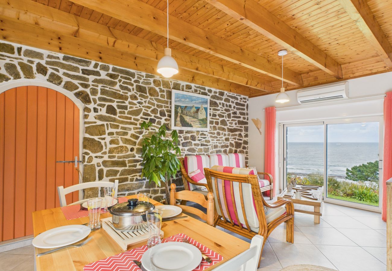 House in Plouguerneau - Ocean View – Charming House for 4 – Garden