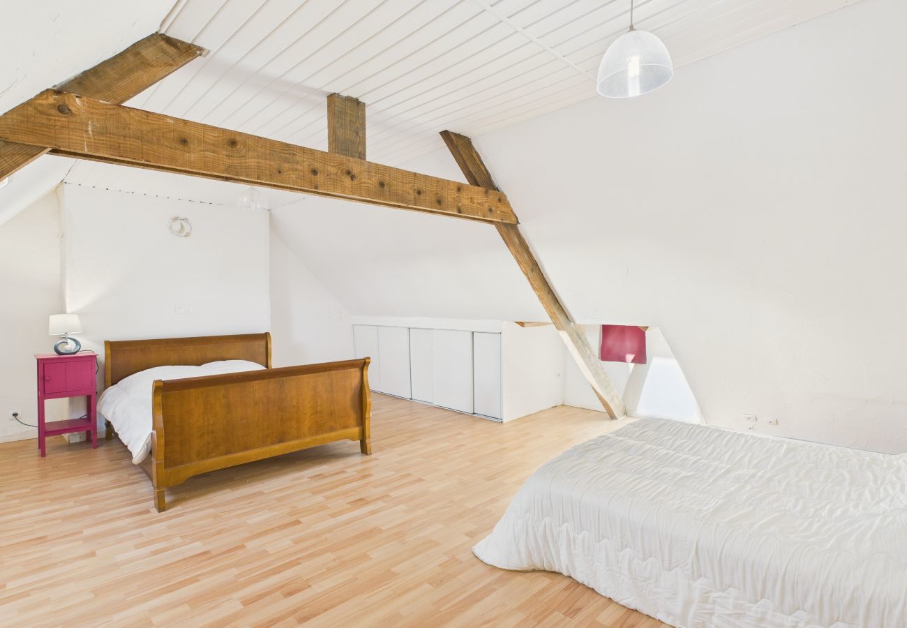 House in Erquy - 400 m from the beach - House with garden for 6