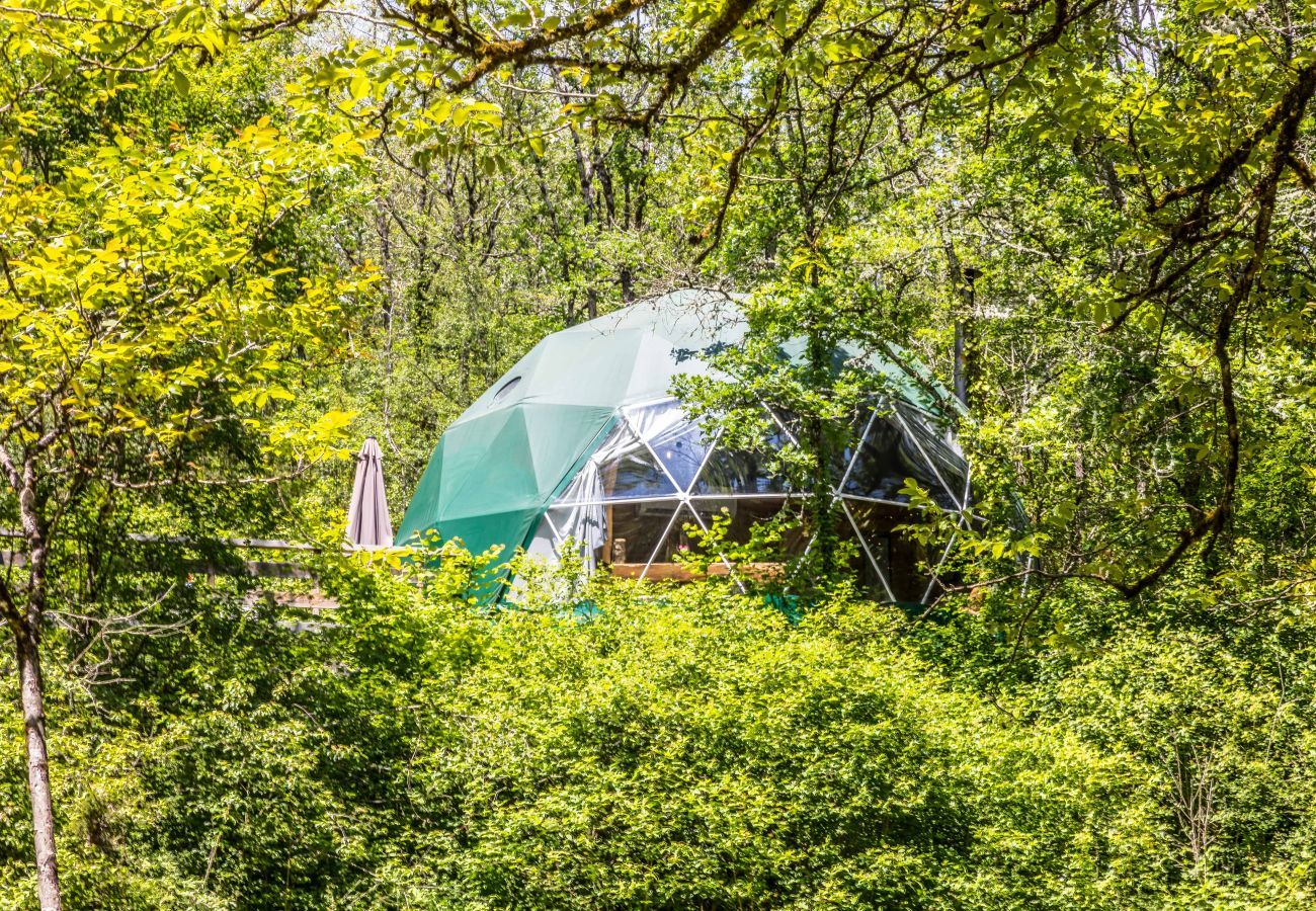 Bungalow in La Dornac - “La Belle Étoile” – Luxury Dome 40 m² – Jacuzzi