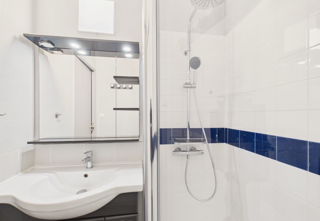 House in Saint-Hilaire-de-Riez - House for 4 with terrace, 200m from the beach