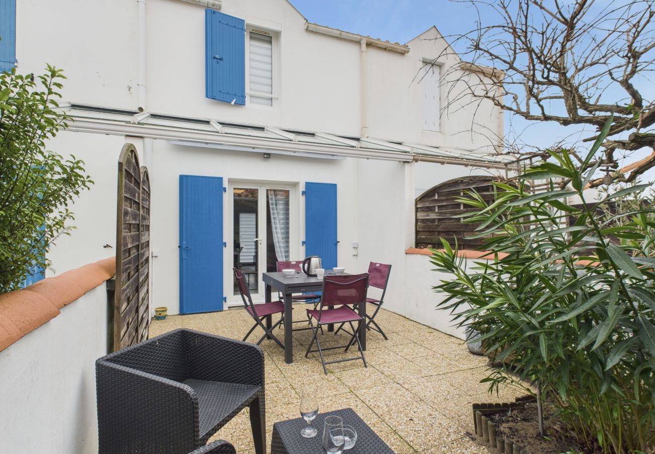 House in Saint-Hilaire-de-Riez - House for 4 with terrace, 200m from the beach