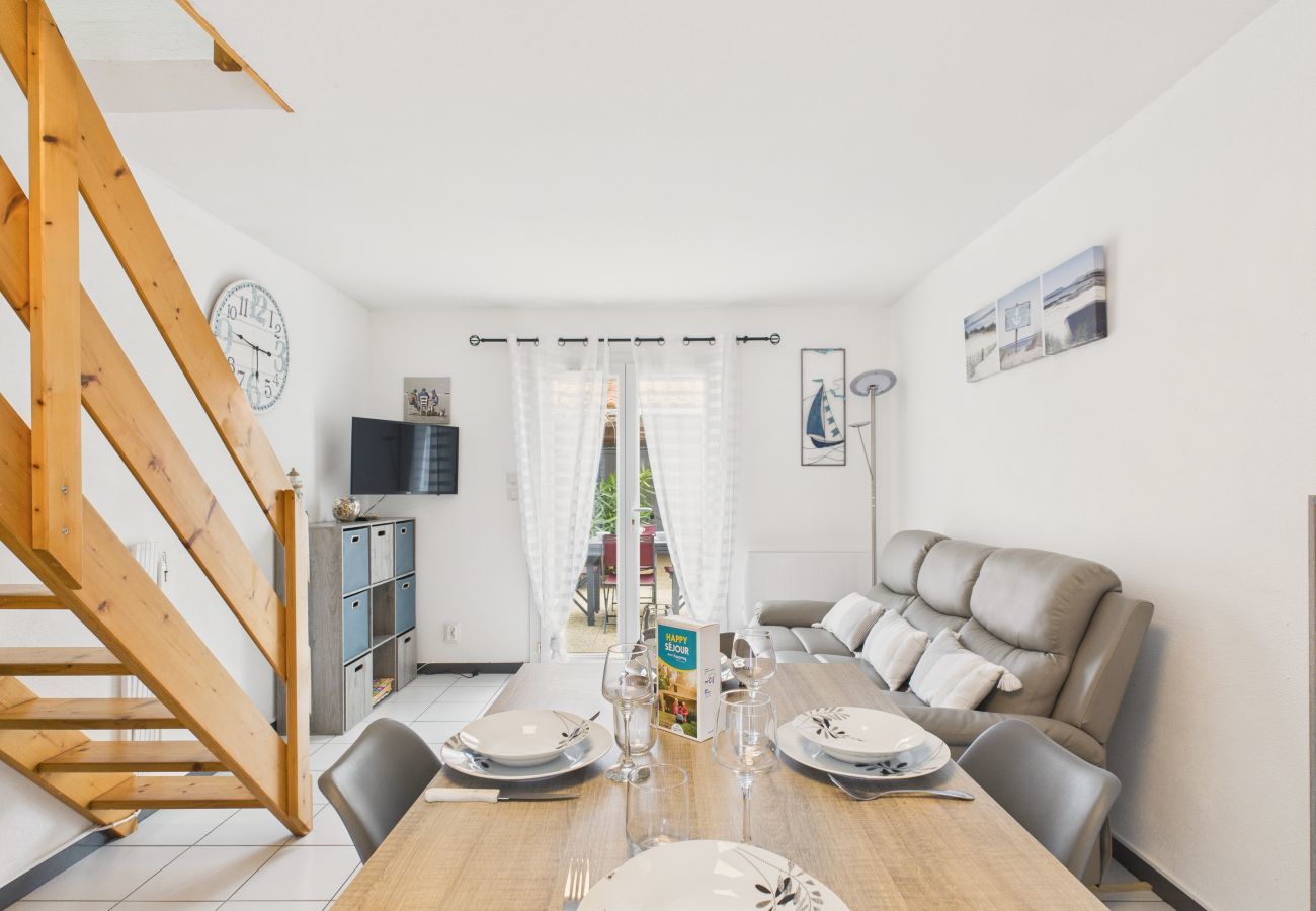 House in Saint-Hilaire-de-Riez - House for 4 with terrace, 200m from the beach