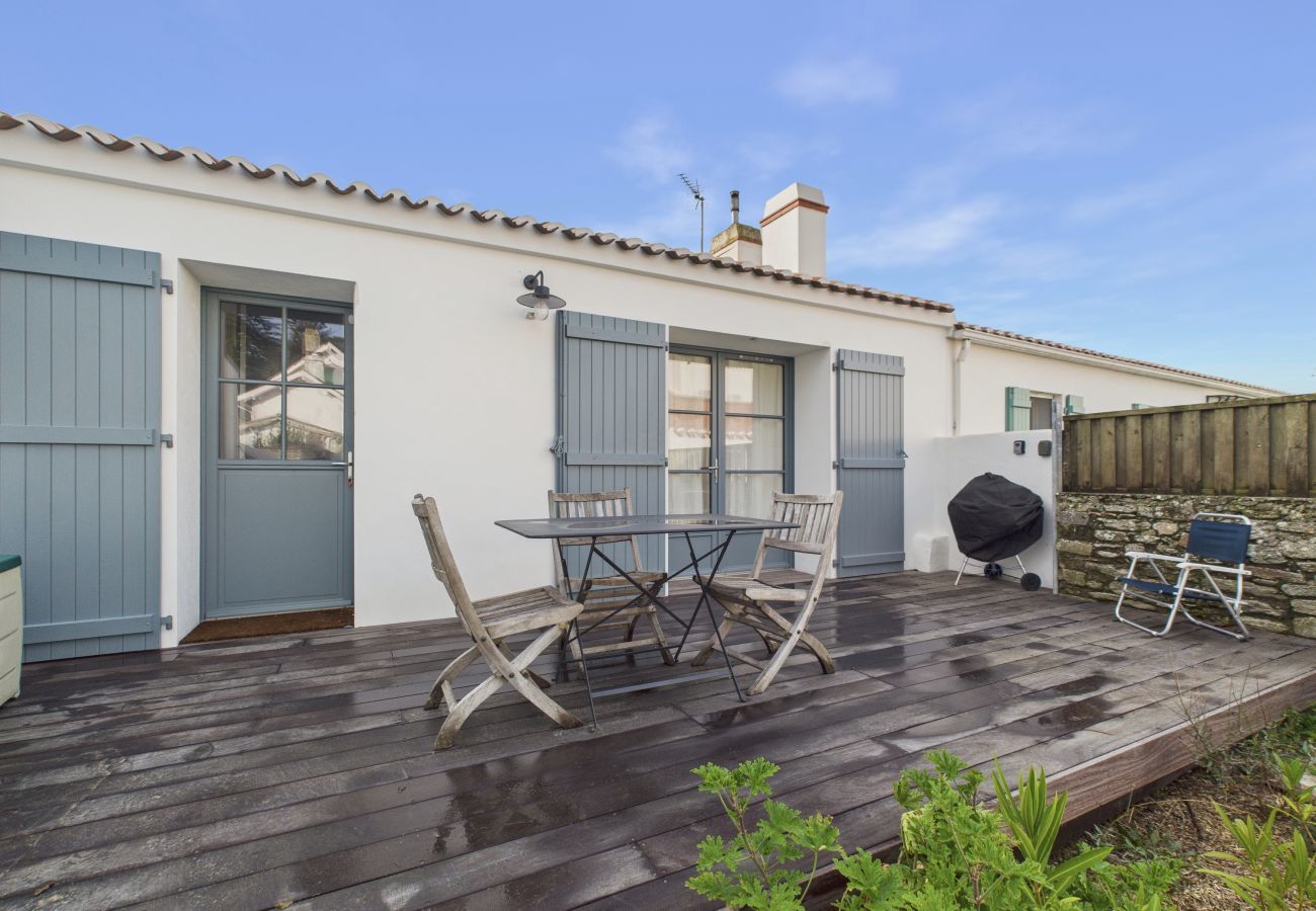 House in Noirmoutier-en-l´Ile - House for 4 adults 2 children, 30m from the sea