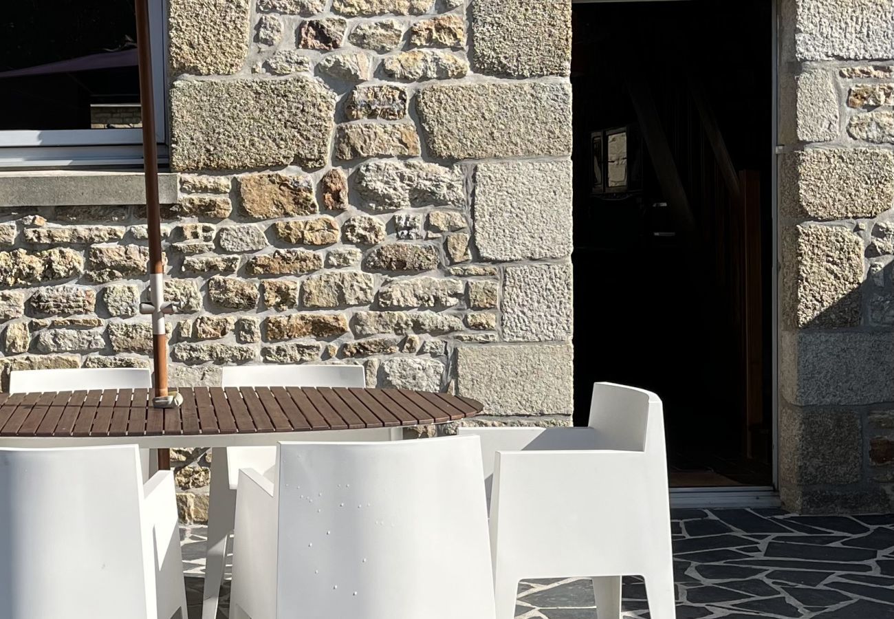 Terraced House in Fouesnant - 500m from La Mer Blanche – House for 6 