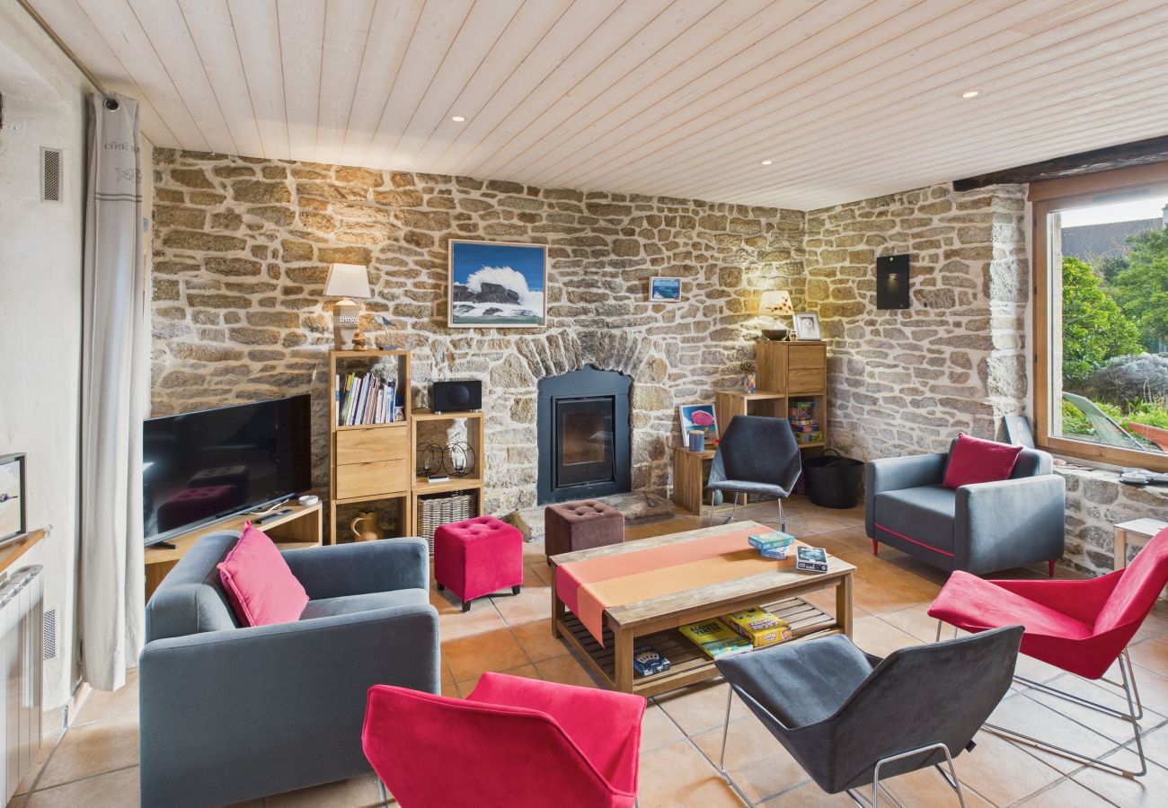 House in Penmarch - Beautiful house for 8 with garden – Sea view