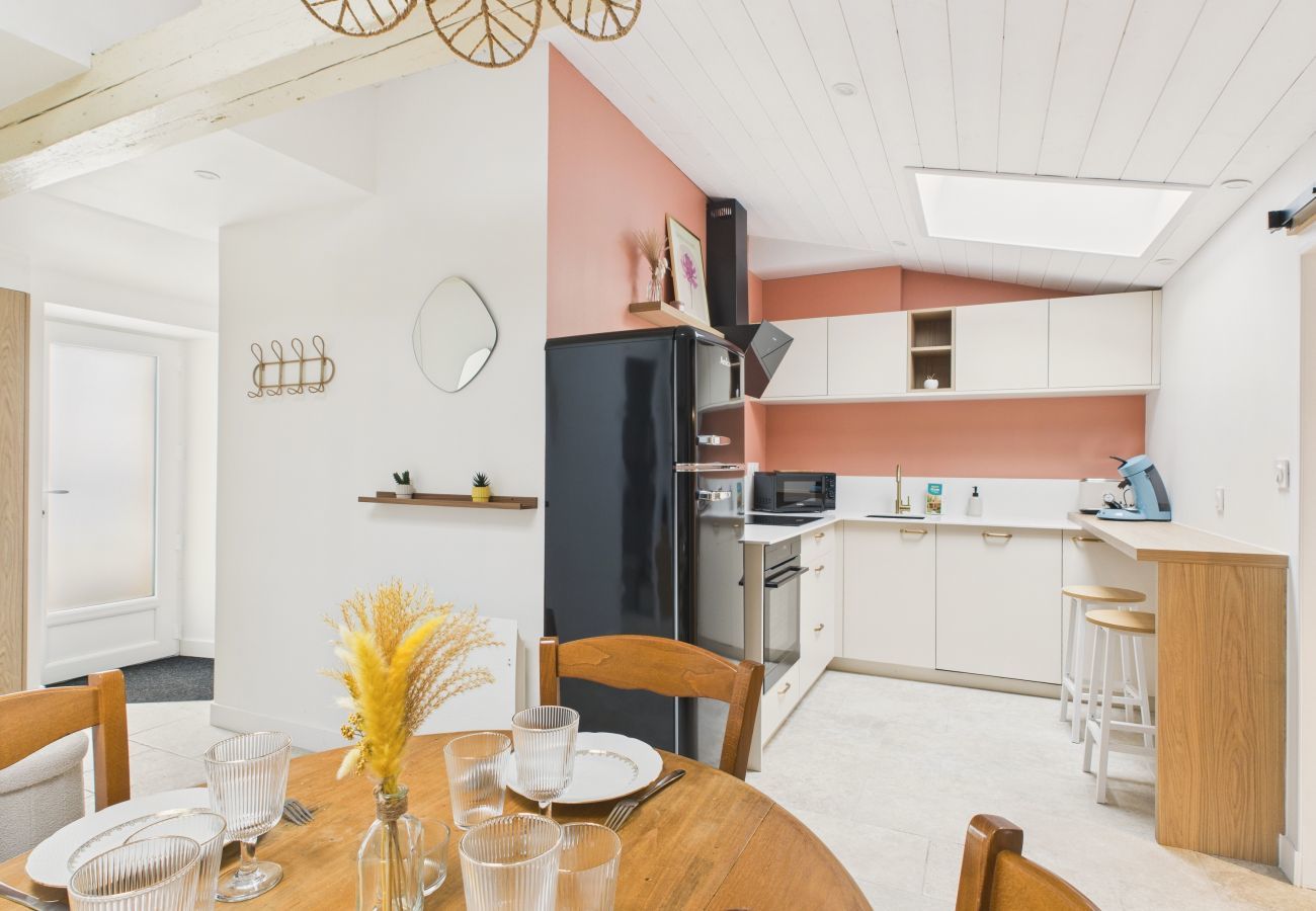 Terraced House in Pornic - House in Pornic for 4  with jacuzzi and terrace