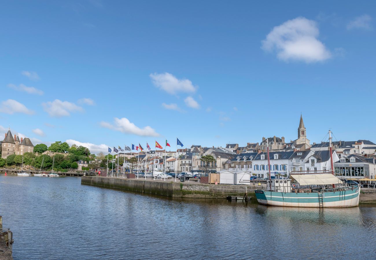 Terraced House in Pornic - House in Pornic for 4  with jacuzzi and terrace