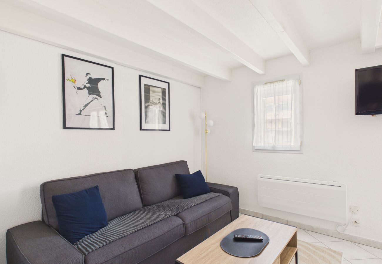 Apartment in Saint-Hilaire-de-Riez - Apartment with Loggia and Sea View for 4