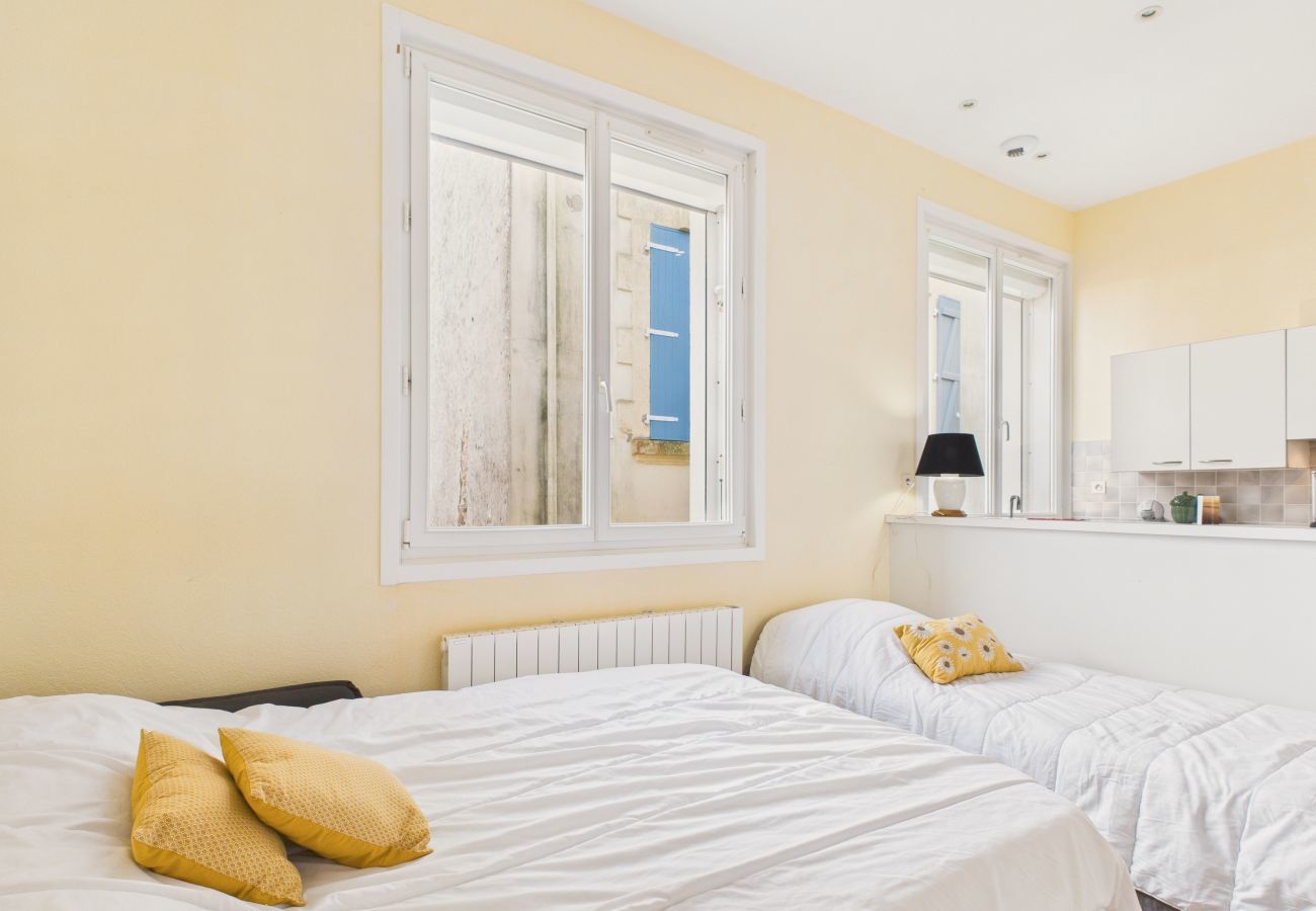 Apartment in Les Sables-d´Olonne - 150m from main beach – apt for 2–5