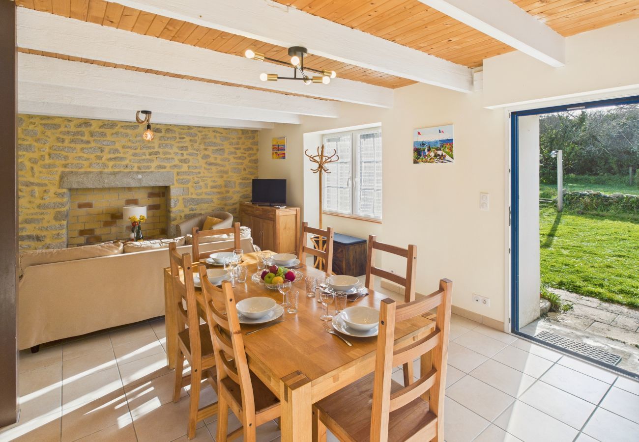 House in Penmarch - Gîte for 6 with garden near the beach