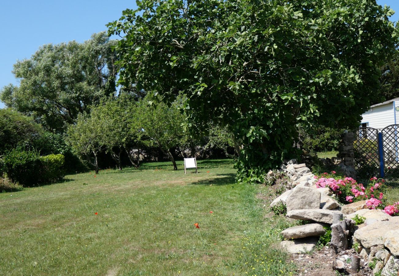 House in Penmarch - Gîte for 6 with garden near the beach