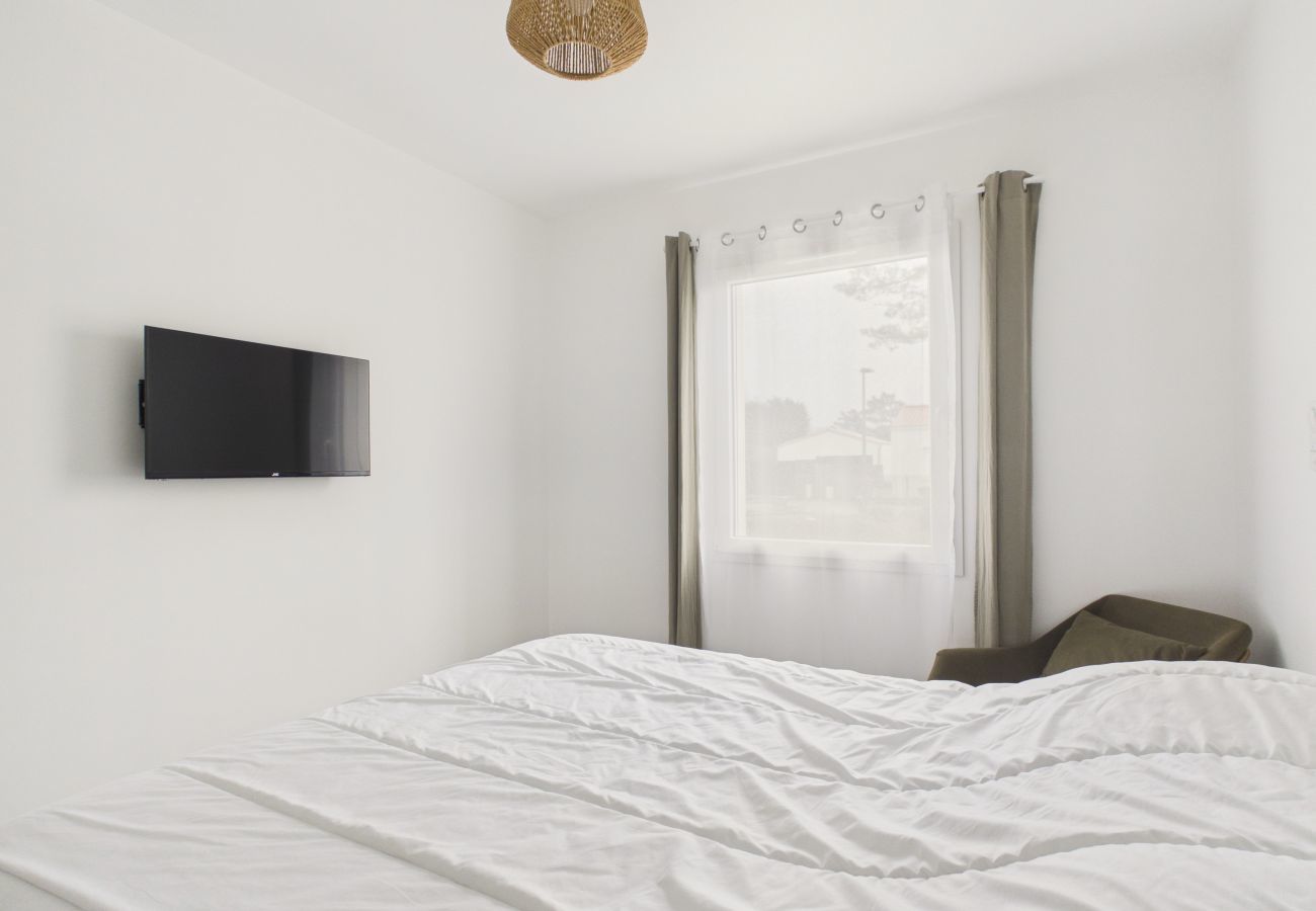 House in Notre-Dame-de-Monts - Comfortable house for 6 with garden and jacuzzi