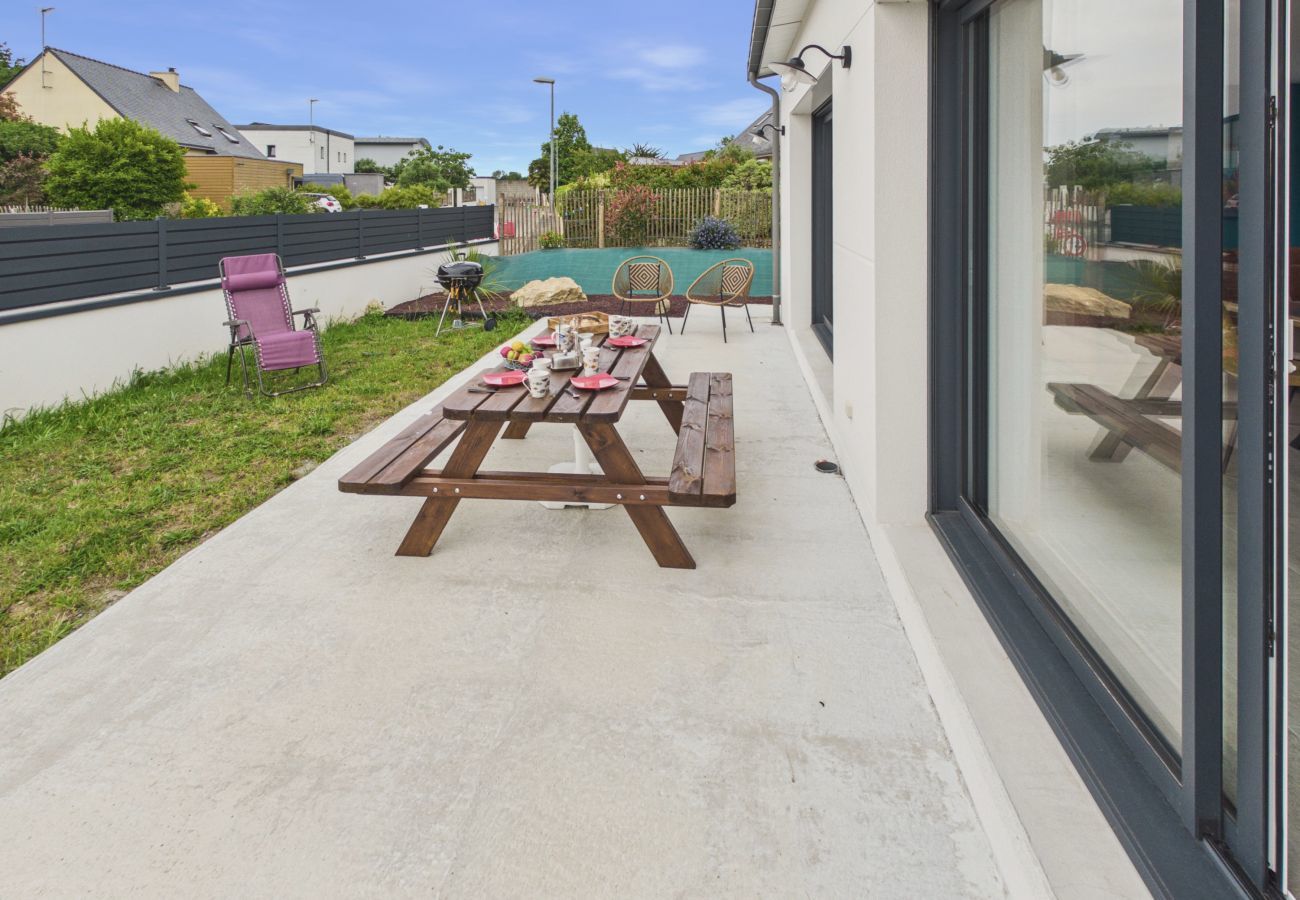 House in Plonéour-Lanvern - New house for 6 with garden and terrace