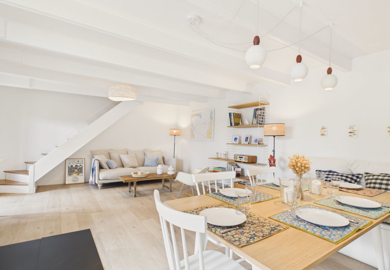 House in Plouguerneau - Beach 300m away, house for 7, garden and veranda