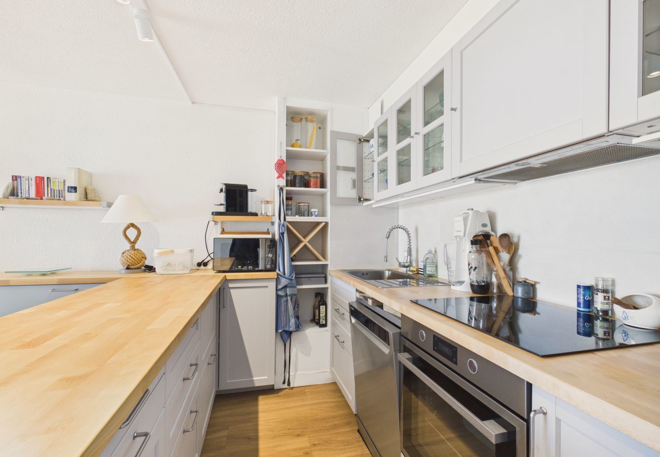 Apartment in Arzon - Sea view apartment for 2 adults and 2 children