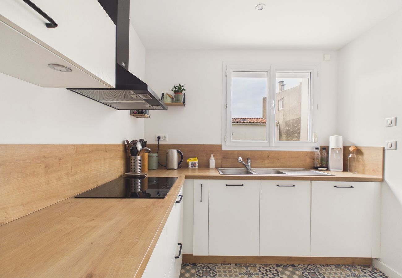 House in Saint-Gilles-Croix-de-Vie - House for 8 with garden, Saint-Gilles town centre