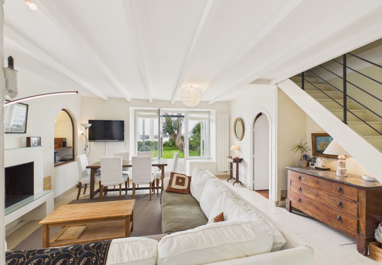 House in La Trinité-sur-Mer - House for 8 with garden and sea view